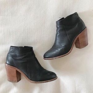 Loeffler Randall Ella leather booties